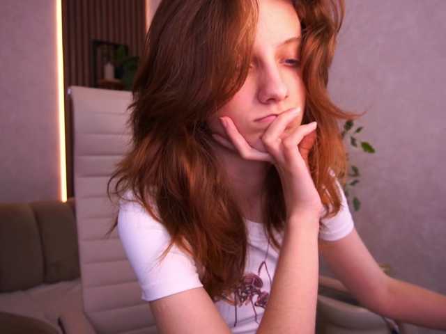 CuteeFoxy live cam on BongaCams