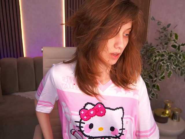 CuteeFoxy live cam on BongaCams