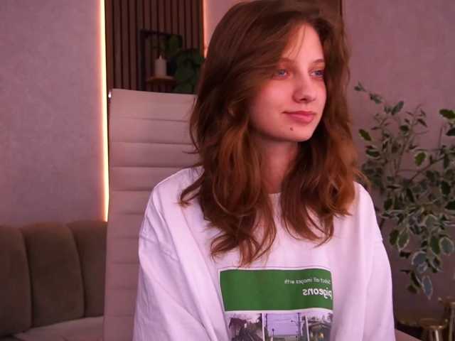 CuteeFoxy live cam on BongaCams
