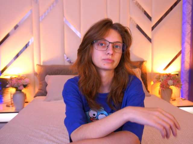 CuteeFoxy live cam on BongaCams