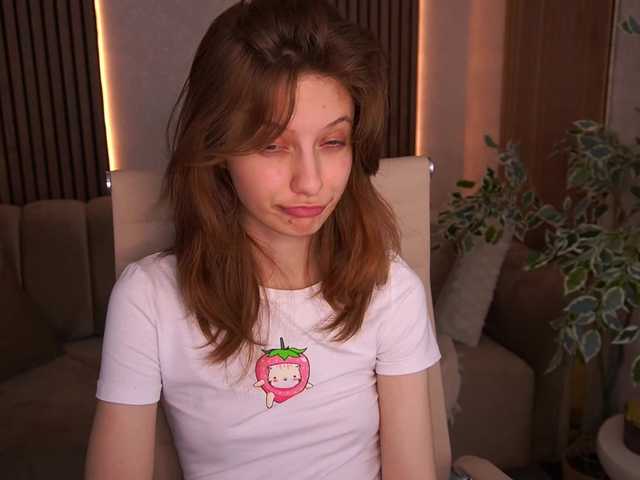 CuteeFoxy live cam on BongaCams
