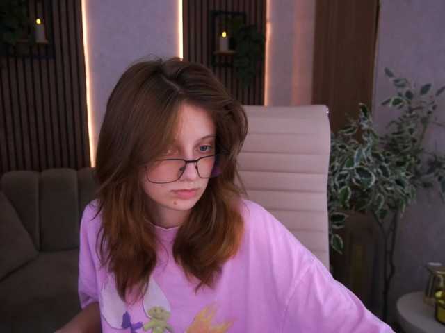 CuteeFoxy live cam on BongaCams