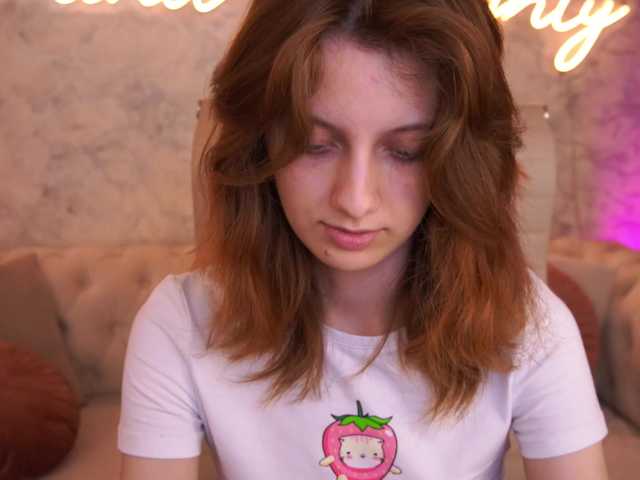 CuteeFoxy live cam on BongaCams