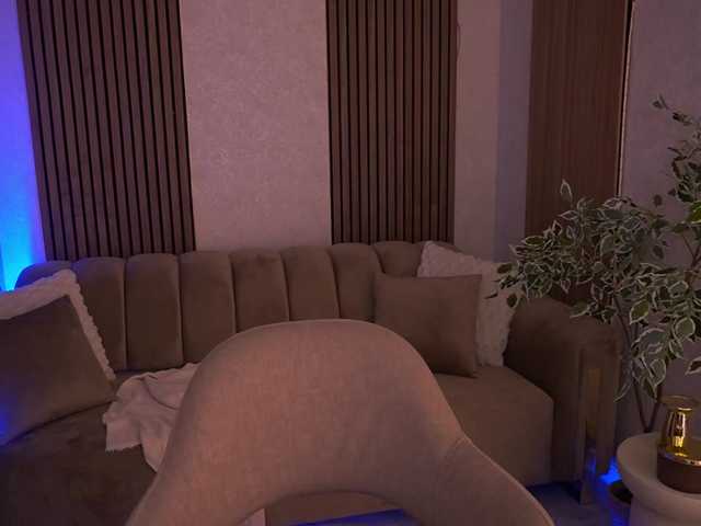 CuteeFoxy live cam on BongaCams