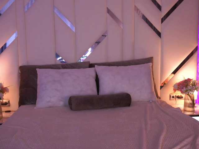 CuteeFoxy live cam on BongaCams