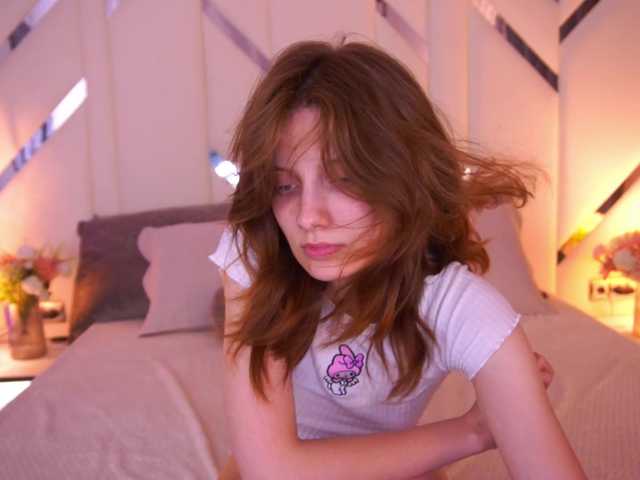 CuteeFoxy live cam on BongaCams
