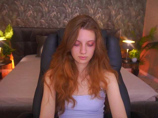 CuteeFoxy live cam on BongaCams