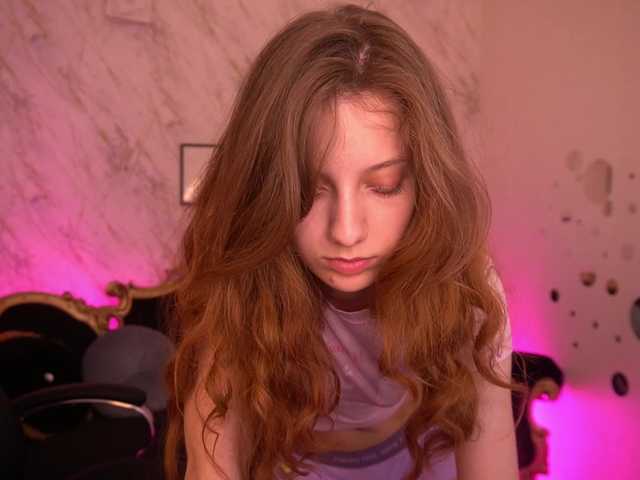 CuteeFoxy live cam on BongaCams