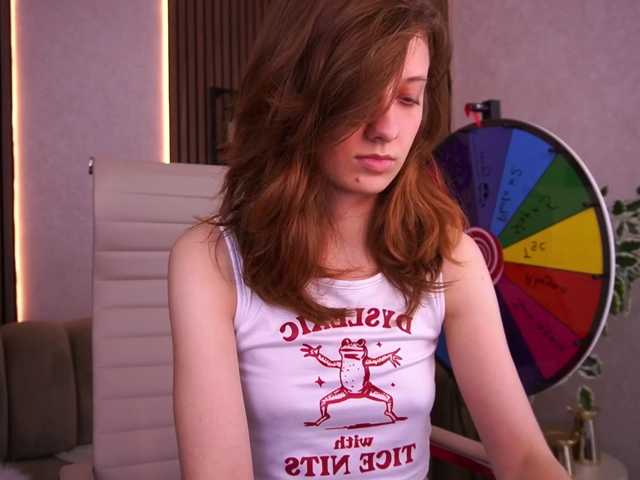 CuteeFoxy live cam on BongaCams
