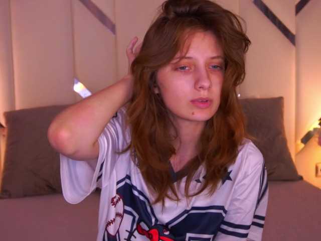CuteeFoxy live cam on BongaCams