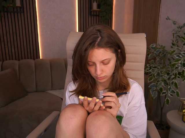 CuteeFoxy live cam on BongaCams