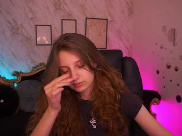 CuteeFoxy live cam on BongaCams