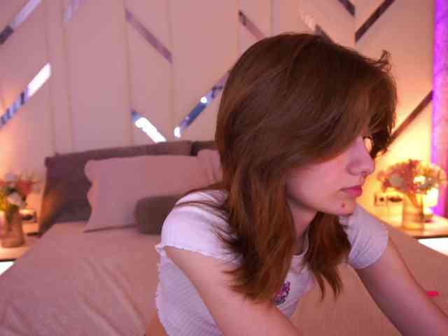 CuteeFoxy webcam