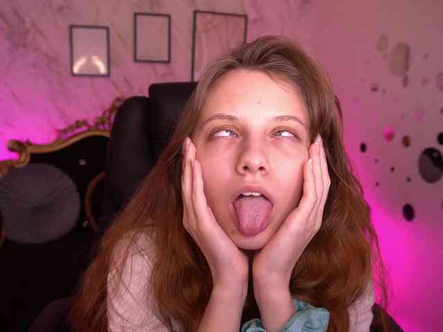 CuteeFoxy
