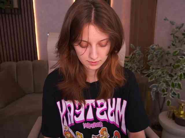 CuteeFoxy - Girl 