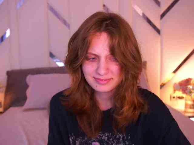 CuteeFoxy webcam