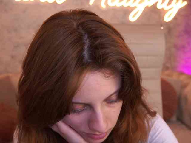 CuteeFoxy Live Webcam on BongaCams