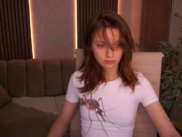 CuteeFoxy webcam