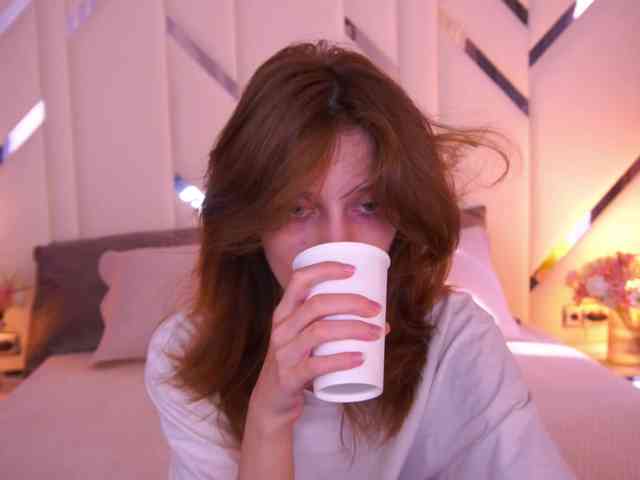 CuteeFoxy webcam