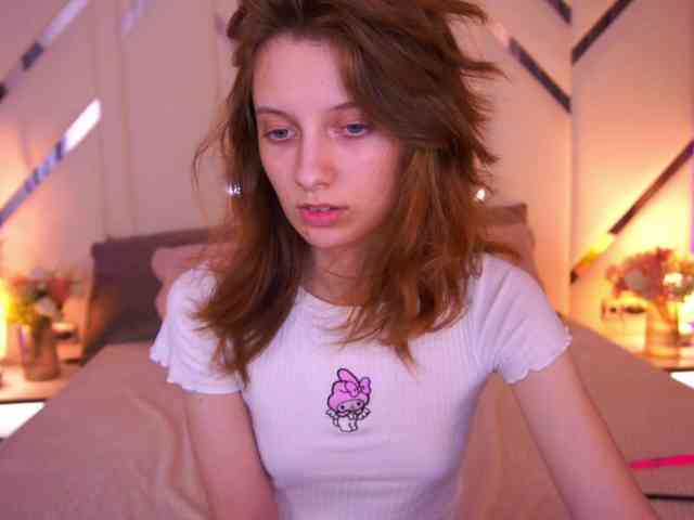 CuteeFoxy webcam