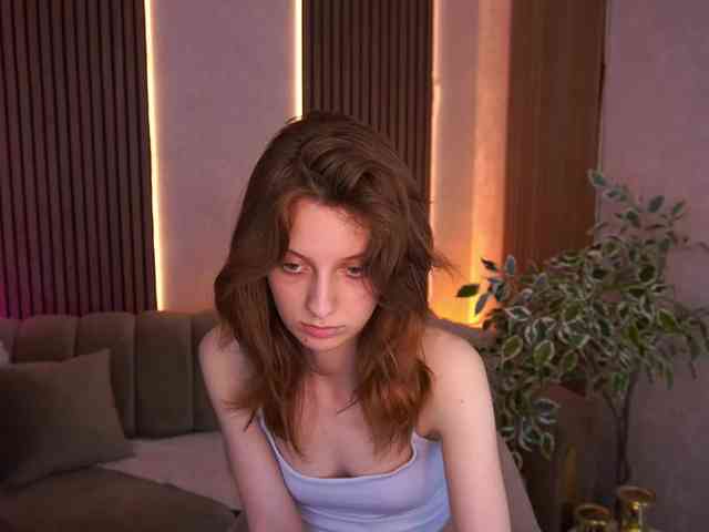 CuteeFoxy webcam
