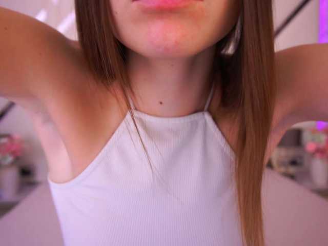 BabeDollie live cam on BongaCams