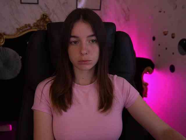 BabeDollie webcam