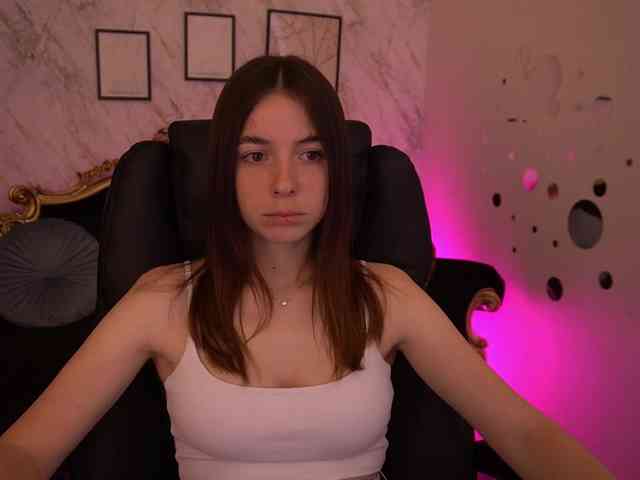BabeDollie webcam