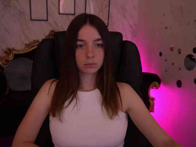 Modella: BabeDollie