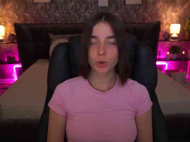 BabeDollie webcam
