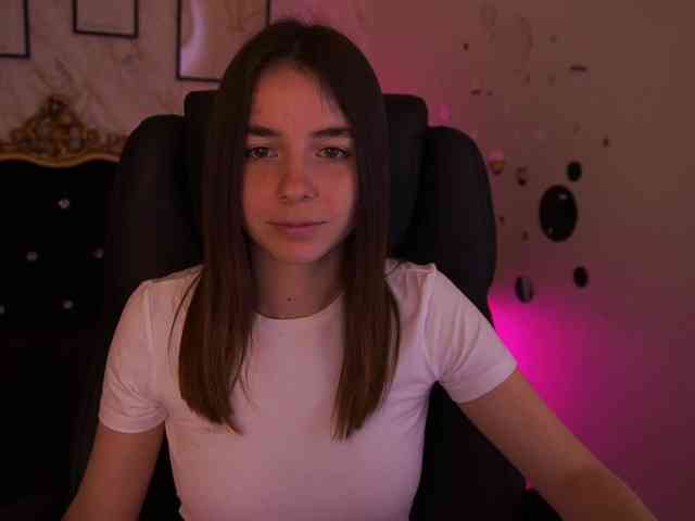 amateur nude cam BabeDollie