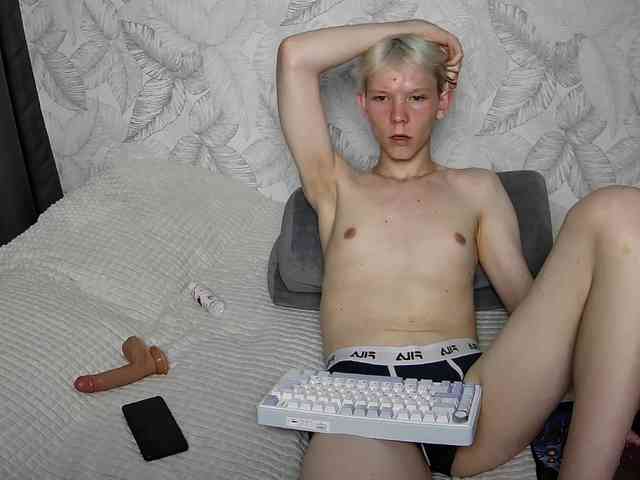 sweetboy5608571