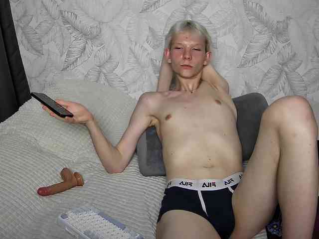 sweetboy5608571
