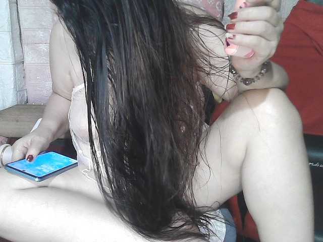 Lovearose live cam on BongaCams