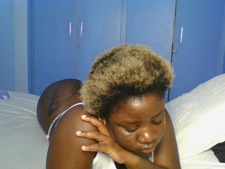 Citygirl77's Live Webcam