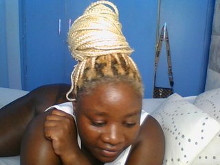Citygirl77's Live Webcam
