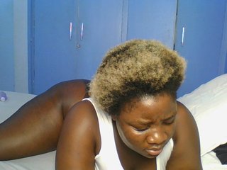 Citygirl77's Live Webcam