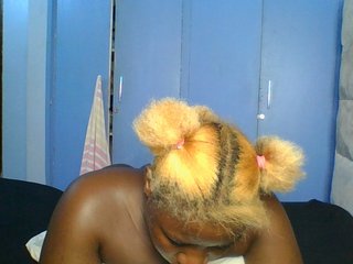 Citygirl77's Live Webcam