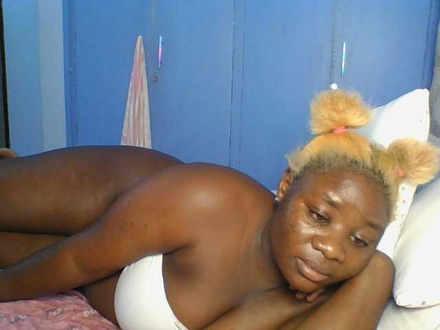 Citygirl77 live cam on BongaCams