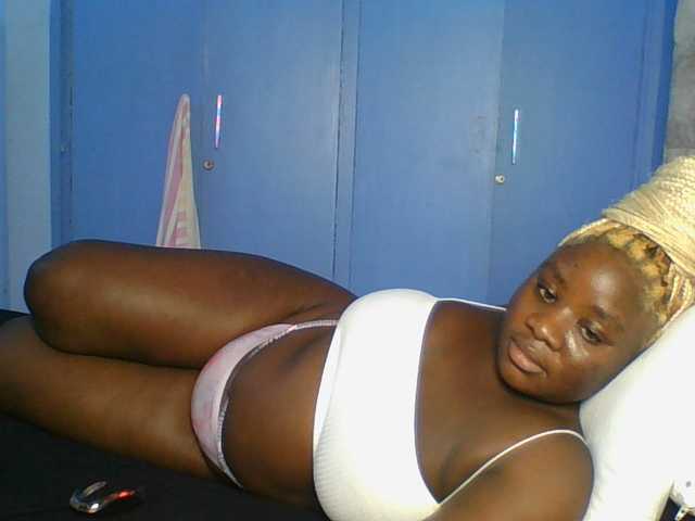 Citygirl77 live cam on BongaCams