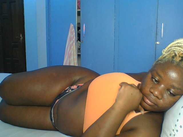 Citygirl77 live cam on BongaCams