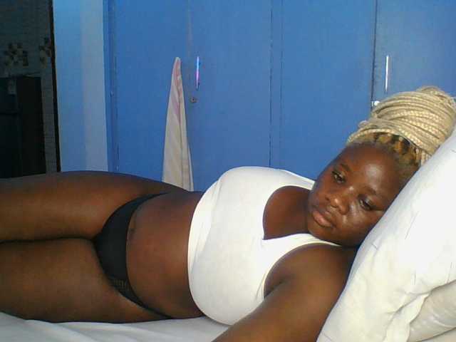Citygirl77 live cam on BongaCams