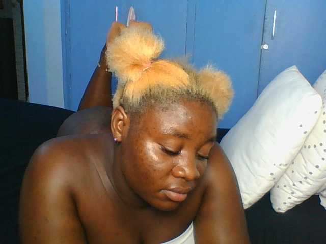 Citygirl77 live cam on BongaCams