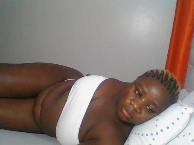 Citygirl77 live cam on