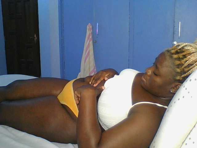 Citygirl77 live cam on BongaCams