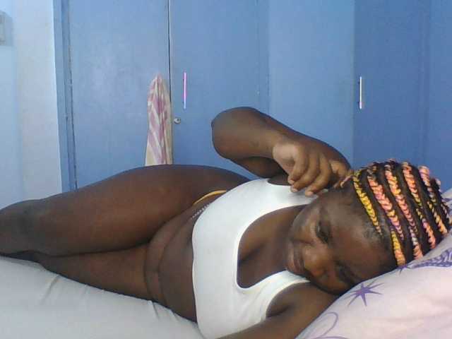 Citygirl77's BongaCams show and profile