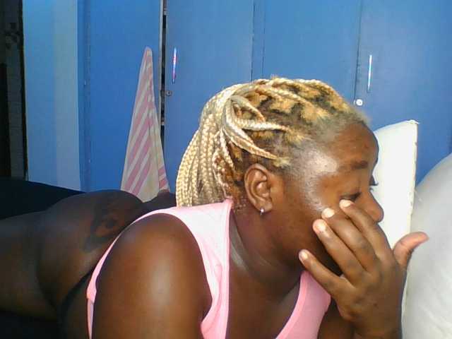 Citygirl77 live cam on BongaCams
