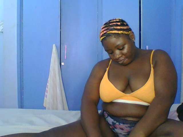 Citygirl77's BongaCams show and profile