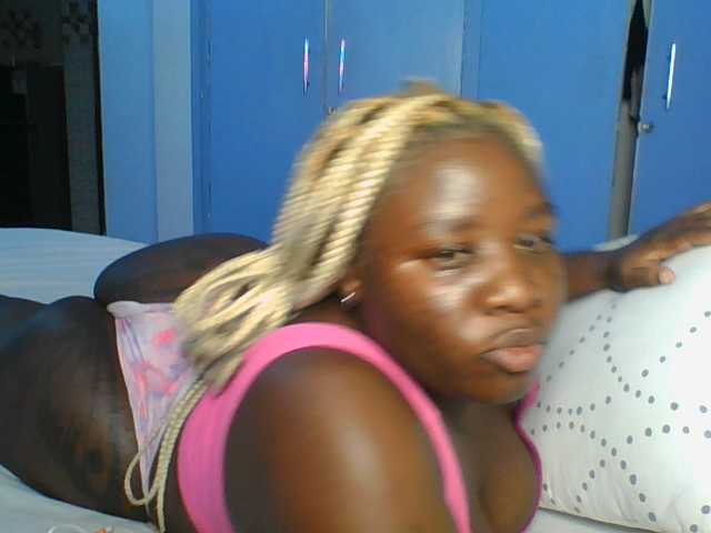 Citygirl77 live cam on BongaCams