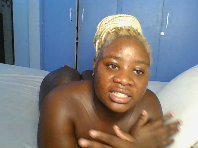 Citygirl77 live cam on BongaCams